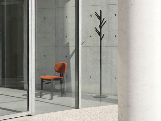 Вешалка Spiros