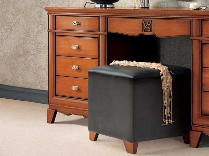 Туалетный столик 3130