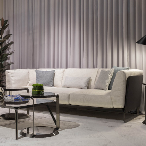 Столик журнальный Milano