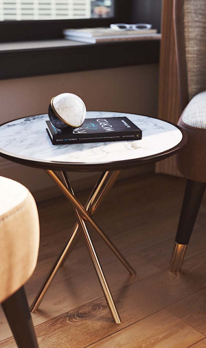 Столик журнальный Lady