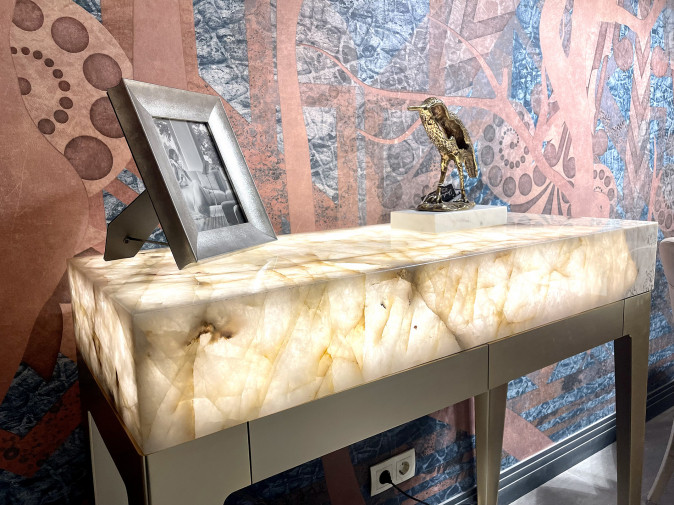 Консоль Gorky Onyx