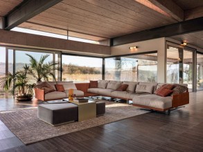 Столик журнальный Club Приставной