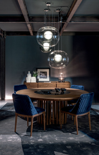 Стол обеденный Shang