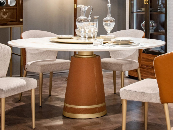 Стол обеденный Iside