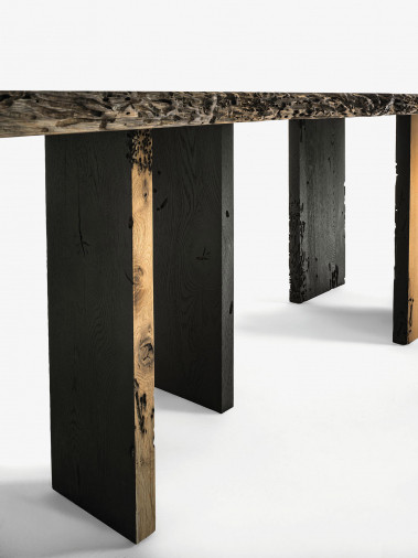 Стол обеденный Fire