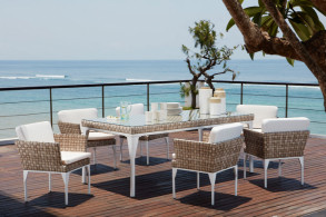 Стол обеденный Brafta