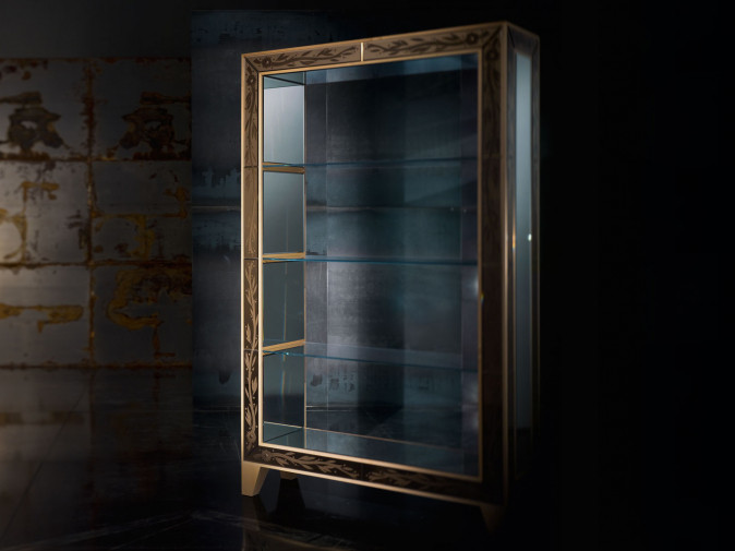 Витрина Majesty