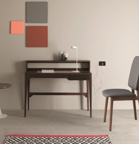 Стол письменный Pad