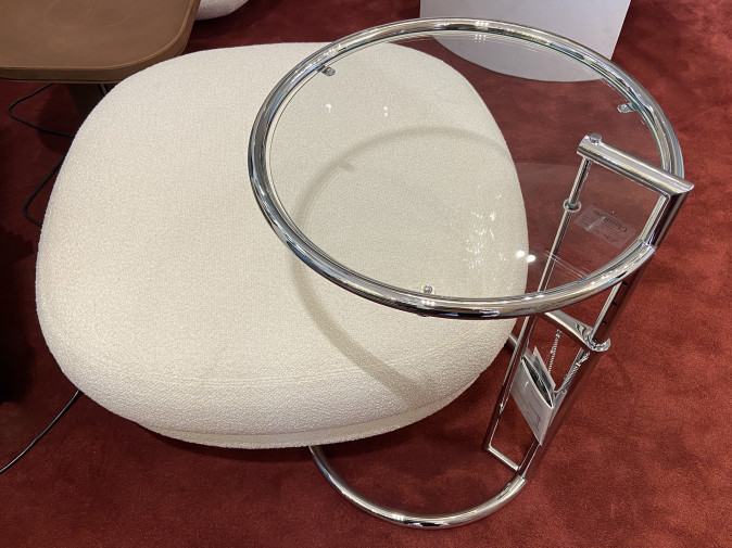 Столик журнальный E1027