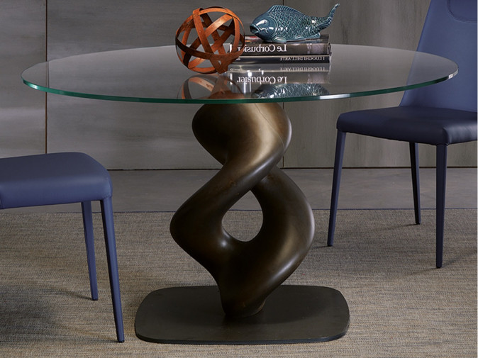 Стол обеденный Liquid