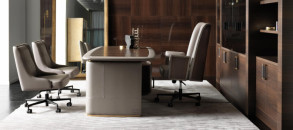 Стол письменный Monica