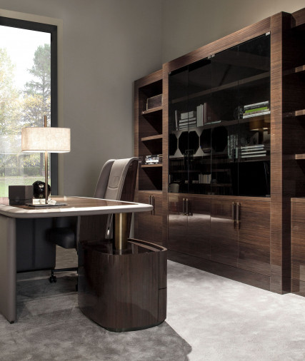 Стол письменный Monica