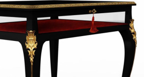 Столик журнальный Cabriole