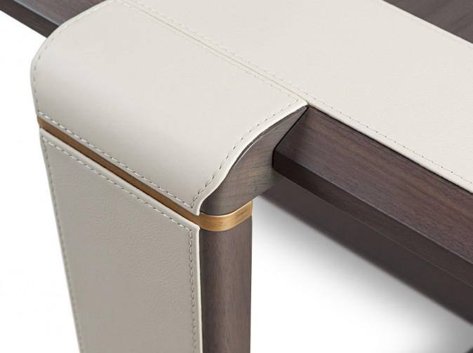 Столик журнальный Vine Centrale