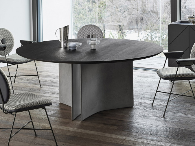 Стол обеденный Magnum