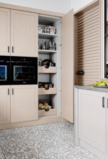 Кухня Bespoke Amari Gray