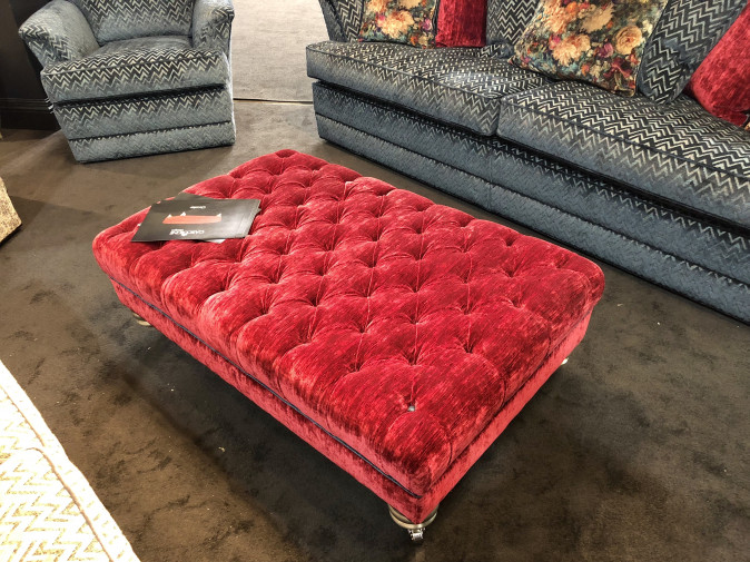 Пуфик Chrysler Stool