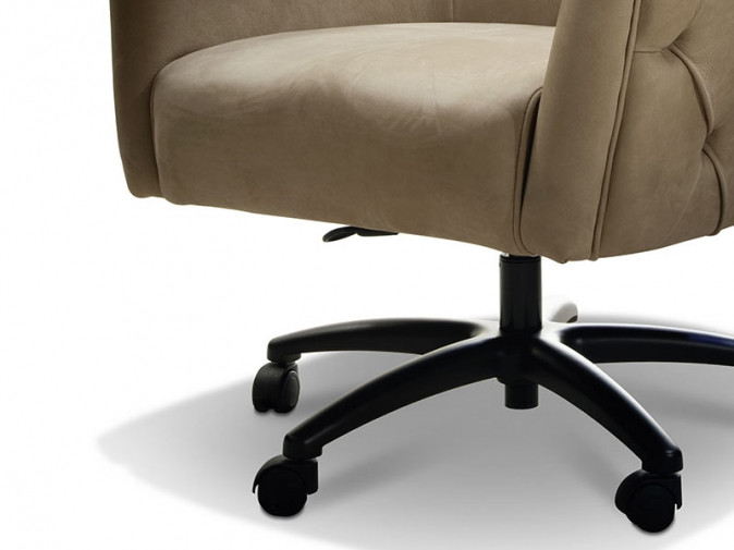 Кресло руководителя Lifetime 9981