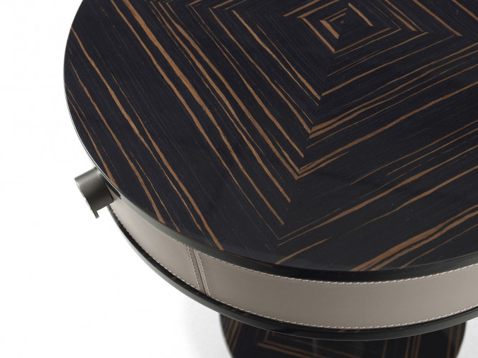 Тумбочка Salis