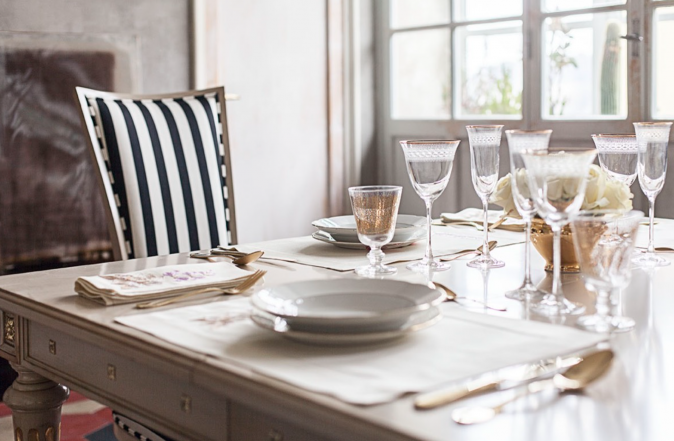 Стол обеденный 8635