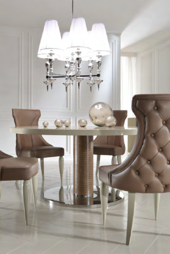 Стол обеденный Adler