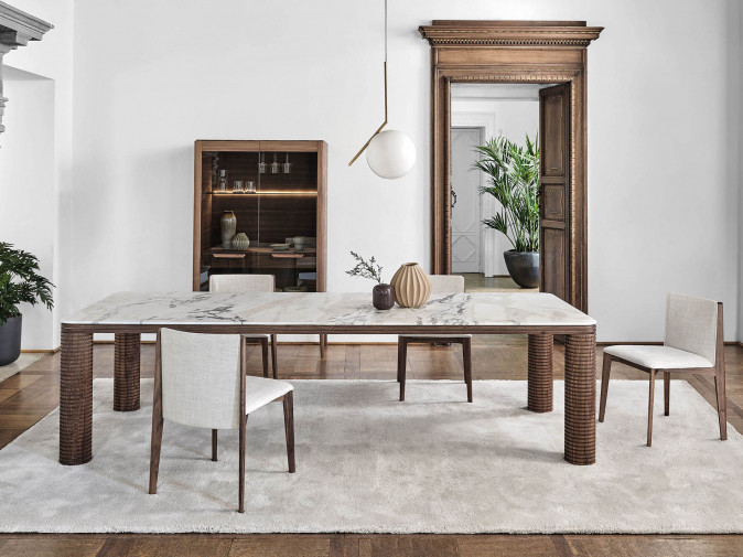 Стол обеденный Sansiro