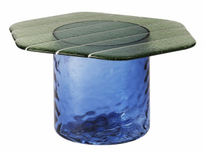 Столик журнальный Striche