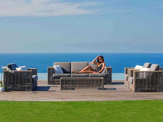 Столик журнальный Castries