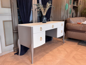 Туалетный столик Pr.200