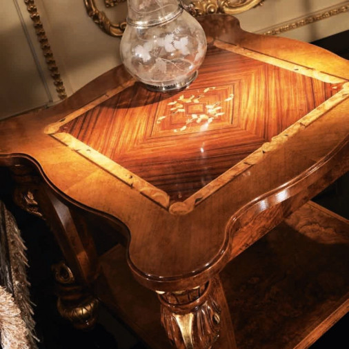 Столик журнальный Hermitage