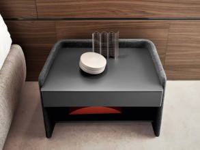 Тумбочка Chloe