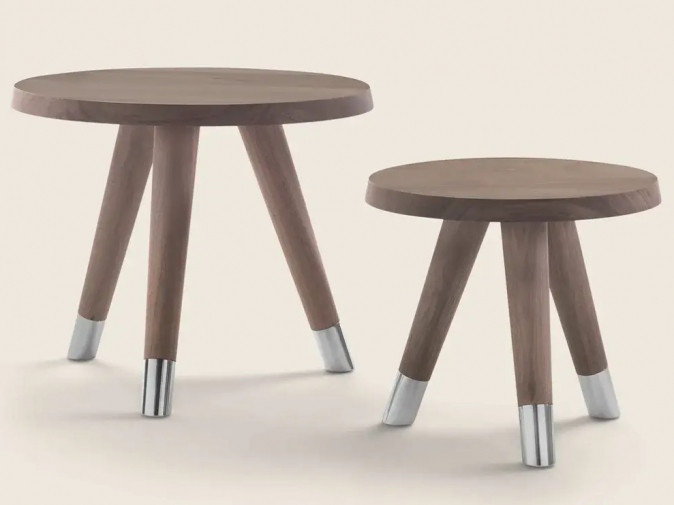 Столик журнальный Adler