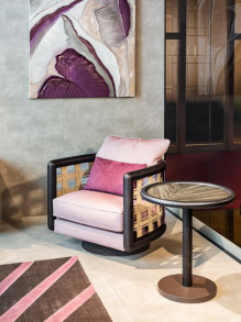 Столик журнальный Zaren