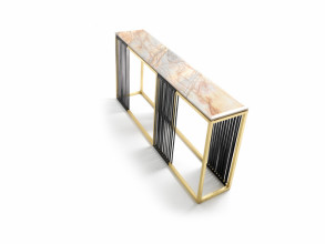 Консоль Claire