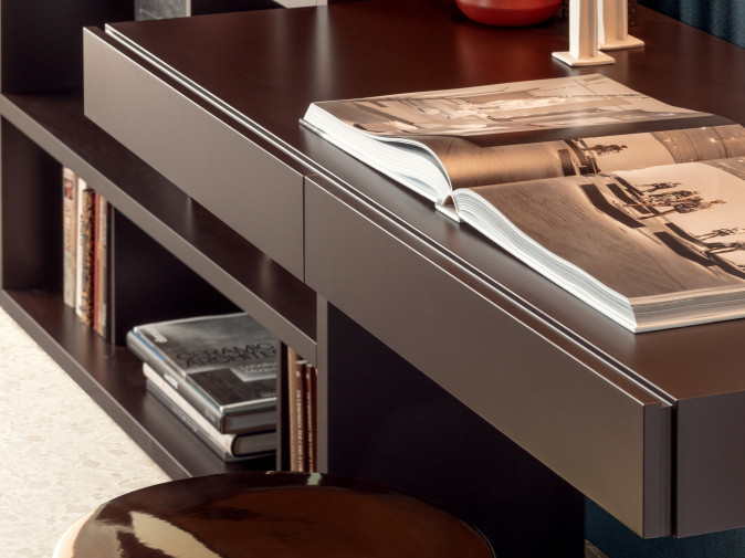 Стол письменный Ala