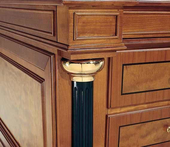 Стол письменный Kingdom