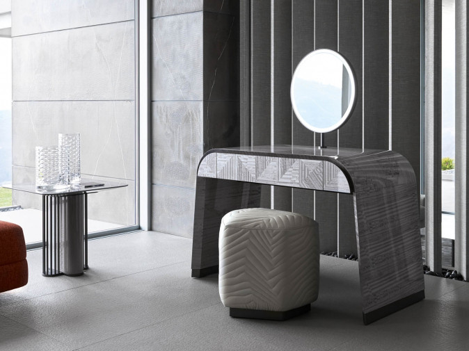 Туалетный столик M-nlight