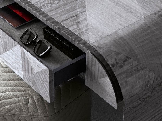 Туалетный столик M-nlight