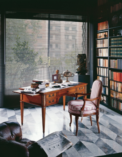 Стол письменный 8518