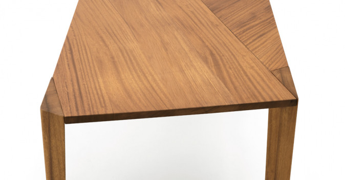 Стол обеденный The Legend