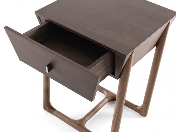 Тумбочка Serenas