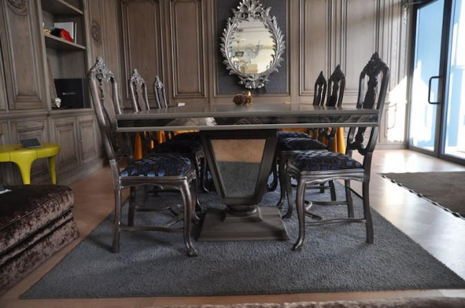 Стол обеденный Lucky