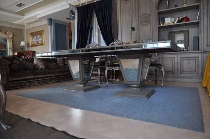 Стол обеденный Lucky