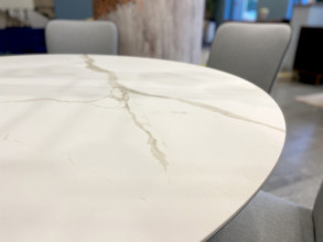 Стол обеденный Plisse