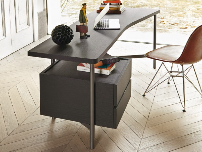 Стол письменный Desk