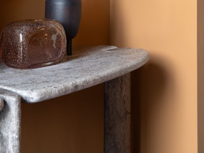 Консоль Isamu Stone