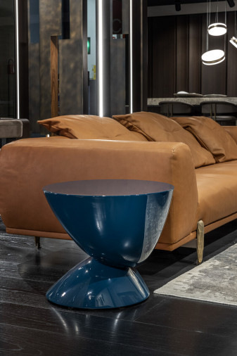 Столик журнальный Adri