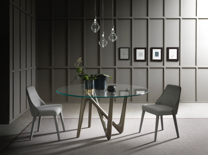 Стол обеденный Esse