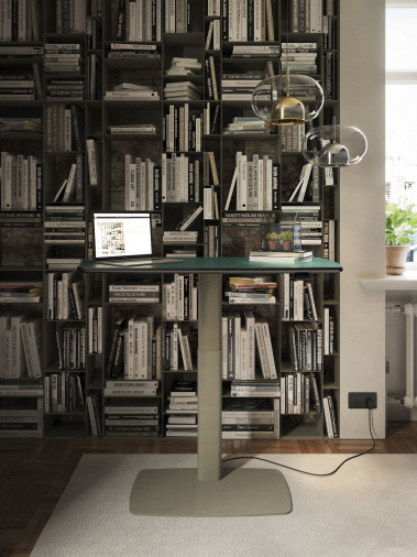 Стол письменный Runner Leather