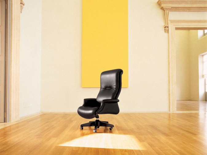 Кресло руководителя G7 130